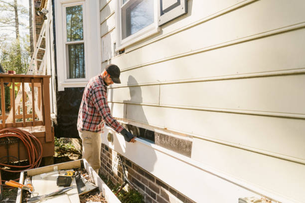 Trusted Emergency Siding Repair service in Hadlyme, CT - Creative Siding
